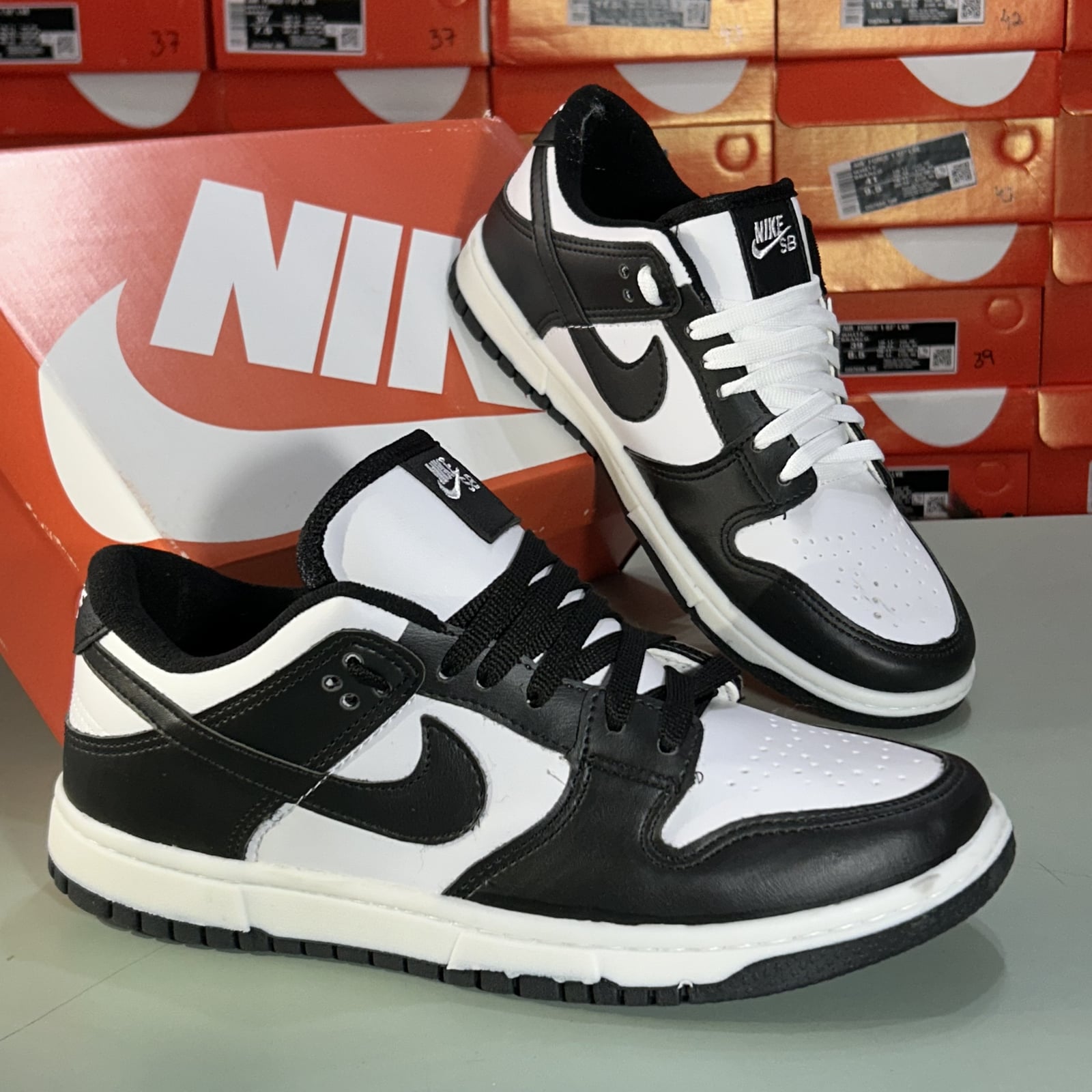 Nike Dunk Low Panda